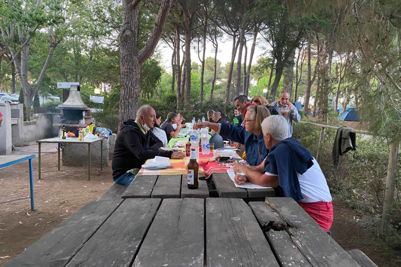 Tavolata comune dai BBQ